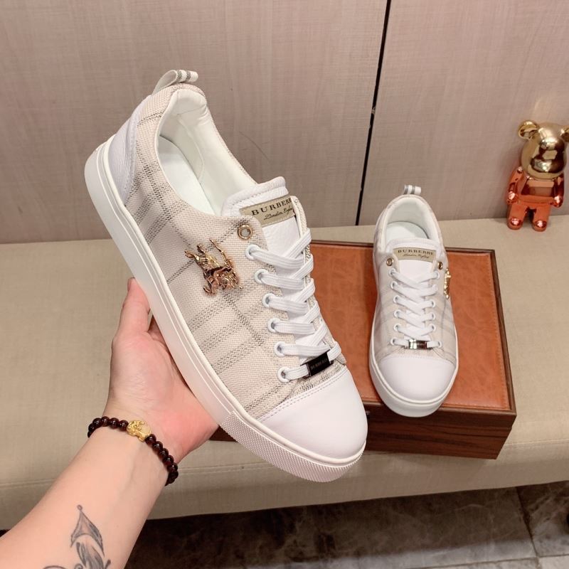 Burberry Low Shoes